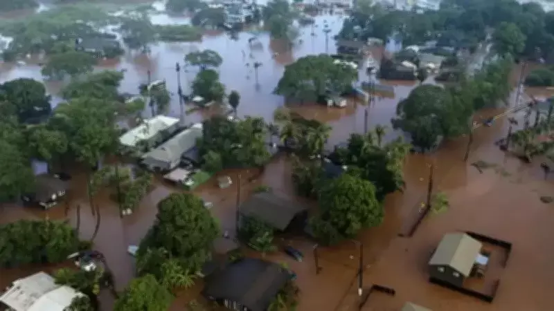 Hawaii'de Sel Felaketi: 1 Milyar Dolarlık Zarar, 230 Kişi Kurtarıldı