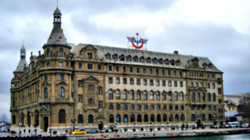 Haydarpaşa ve Sirkeci Garları Dünyaca Ünlü Küratör Luca Molinari ile Şekilleniyor