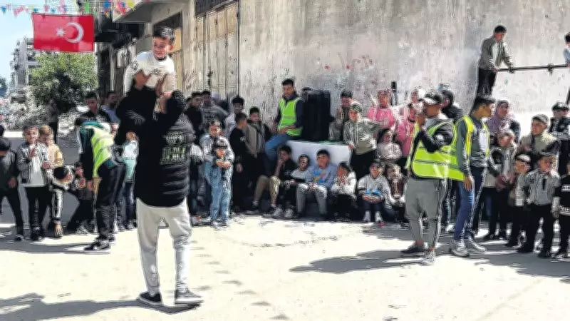 İHH, Gazze'deki Çocuklar İçin Moral Şenliği Düzenledi