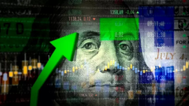 Hürmüz Boğazı'ndan Geçişler Petrol Fiyatlarını Düşürdü, Borsalar Rahatladı