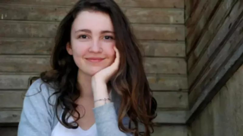 Çin'de Eğitim Gören Genç Mimar Deniz Çevik Trafik Kazasında Hayatını Kaybetti