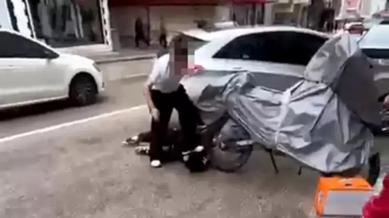 Isparta'da Akran Zorbalığı: Öğrenci Yere Yatırılıp Yüzüne Basıldı