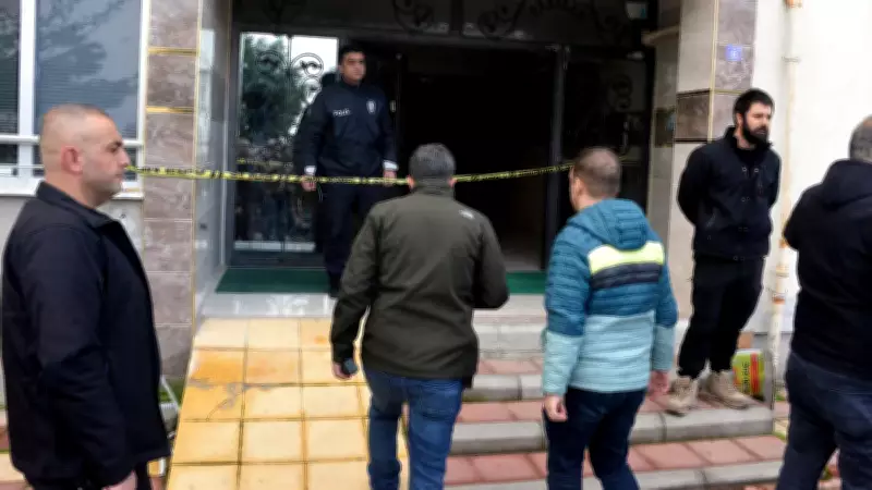 Kahramanmaraş'ta Korkunç Cinayet: Oğul, Babasını Çocukların Önünde Boğazından Bıçakladı