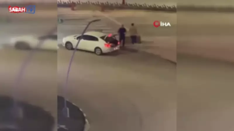 Kaldırım Taşı Hırsızlığı Kameralara Yakalandı: 2 Şüpheli Gözaltında