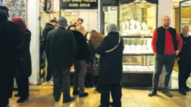 Kapalıçarşı'da Altın Fiyatlarında Fırtına: Alıcılar ve Satıcılar Şaşkın