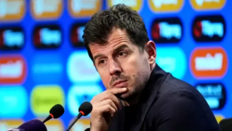 Kasımpaşa Teknik Direktörü Emre Belözoğlu: 'Basit Goller Yedik, Bu Seviye Bunu Kaldırmaz'