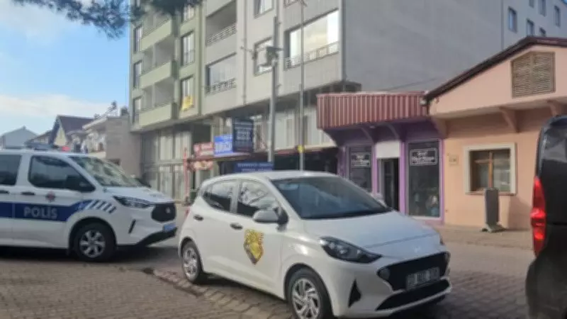 Kastamonu'da 9 Öğrenci Zehirlendi, Dönerci İşletme Tedbir Amaçlı Mühürlendi