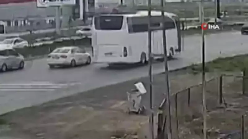 Kayseri'de Köpek Kurtarma Çabası Feci Kazayla Sonuçlandı: İki Can Gitti