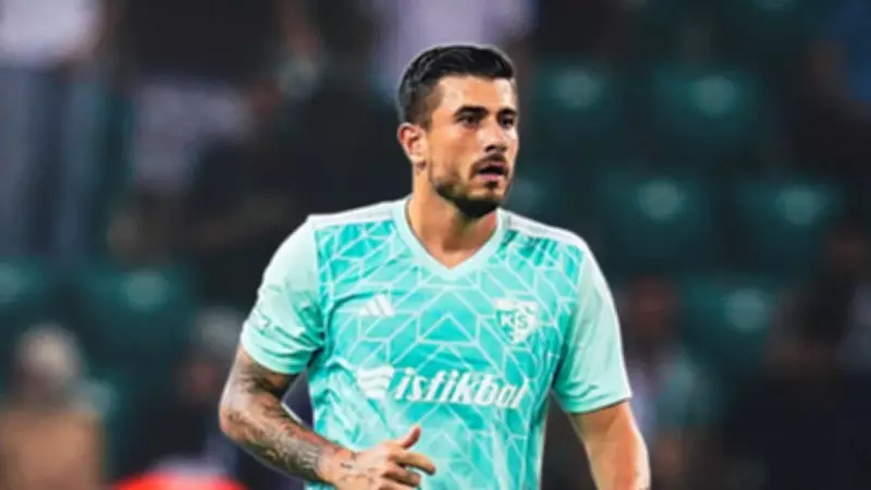 Kayserispor'da Dorukhan Toköz'ün Cezası Bitti, Trabzonspor Maçında Formaya Dönüyor