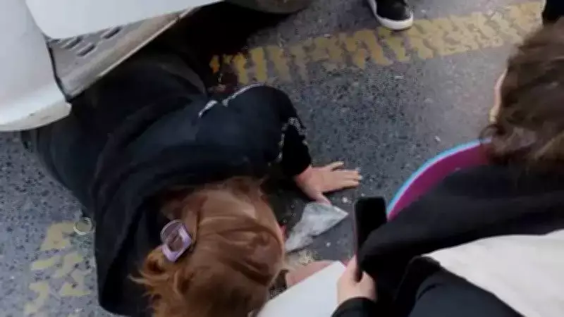 Küçükçekmece'de Tırın Çarptığı Kadın Yaralandı, O Anlar Kameraya Yansıdı