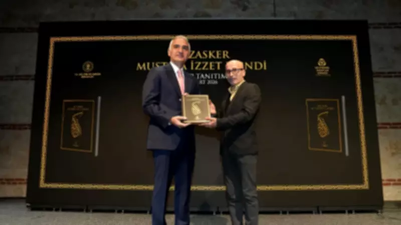 Kültür Bakanı Ersoy, Ayasofya Hattatı Kazasker Mustafa İzzet Efendi Kitabını Tanıttı