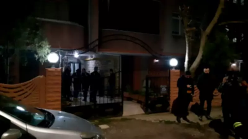 Kocaeli'de Acı Olay: 63 Yaşındaki Kadın Evinde Boğazından Bıçaklanarak Ölü Bulundu