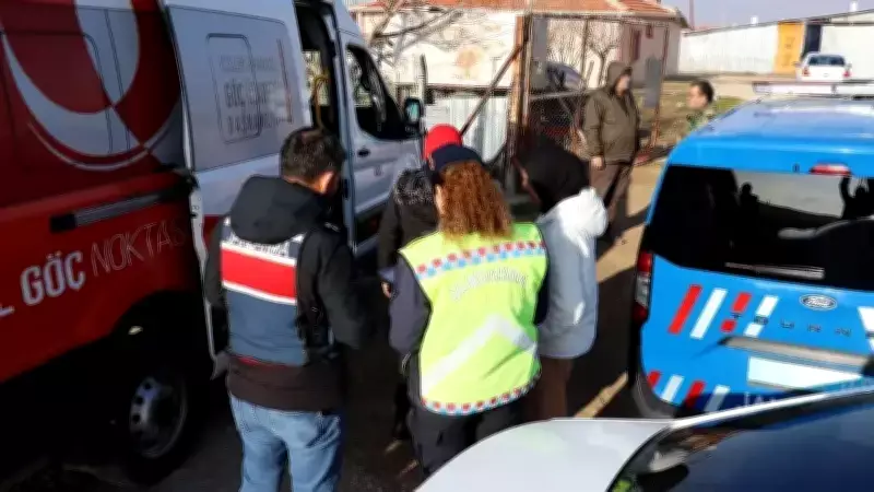 Kırşehir'de 19 Düzensiz Göçmen Yakalandı, 903 Kişi Sorgulandı