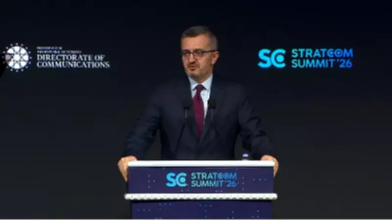 İletişim Başkanı Duran, STRATCOM Zirvesi'nde Bangladeş ve Bulgaristan Yetkilileriyle Görüştü