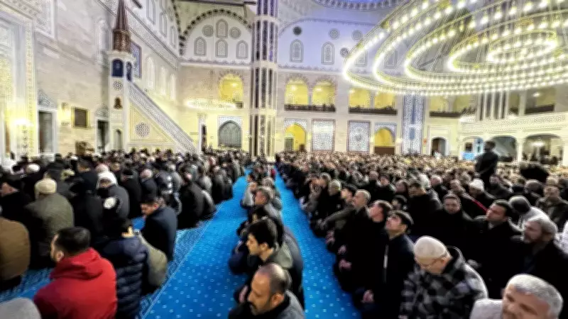 İman, Şükür ve Bağlılık: Allah'ın Sevdiği Kulların Özellikleri