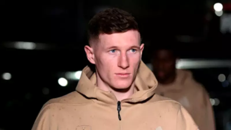 Manchester Devleri, İngiliz Yıldız Elliot Anderson İçin Rekabete Girdi