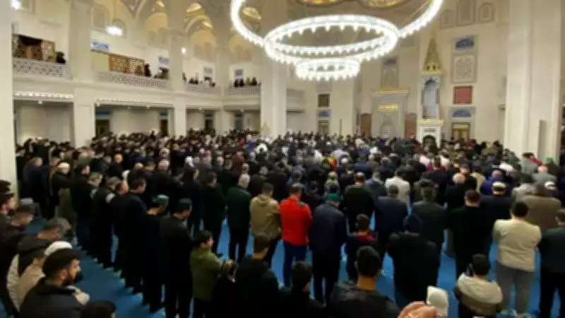 Manisa'da 2026 Ramazan Bayramı Namaz Saati Açıklandı: 20 Mart Cuma 07:44