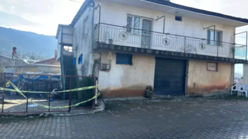 Manisa'da Boşanma Sürecindeki Eş ve Ailesine Katliam: Zanlı Yakalandı