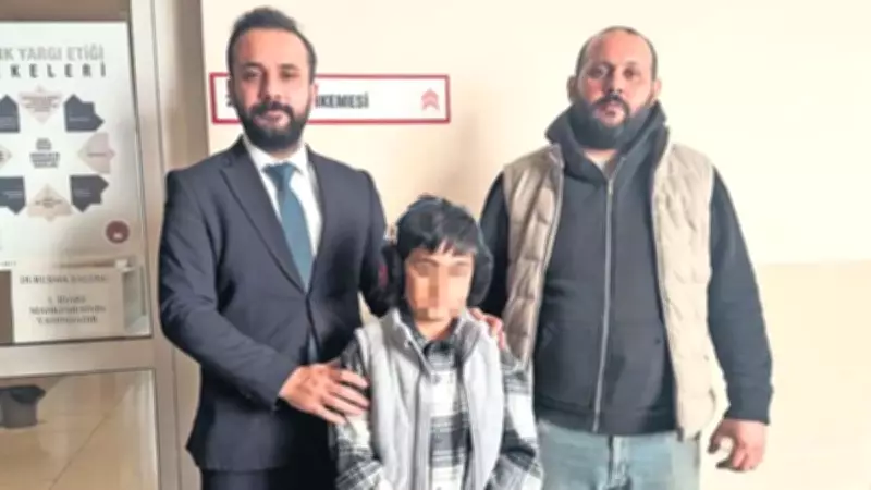 Manisa'da Sokak Köpeğinden Kaçarken Kazaya Uğrayan Çocuğa Rekor Tazminat