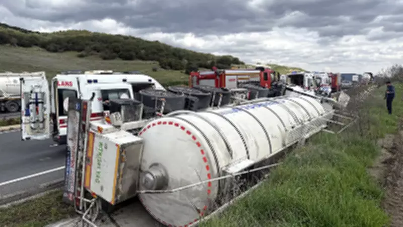 Manisa'da Tanker Kazası: 1'i Hayati Tehlikede, 3 Kişi Yaralandı