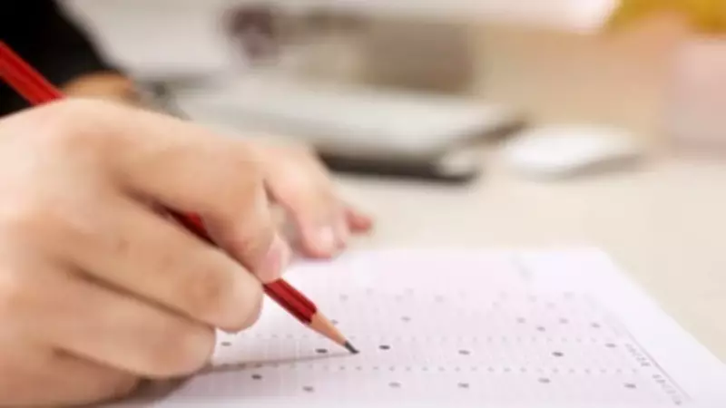 MEB'den LGS'de Yeni Uygulama: Sınav Arasında Beslenme Paketi İçin Veli Onayı Şart