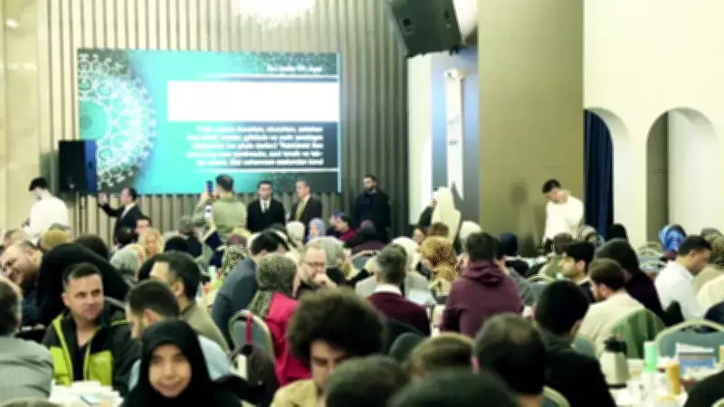 Medya Temsilcileri Fatih'te İftarda Buluştu, Gazze İçin Dayanışma Vurgusu Yapıldı