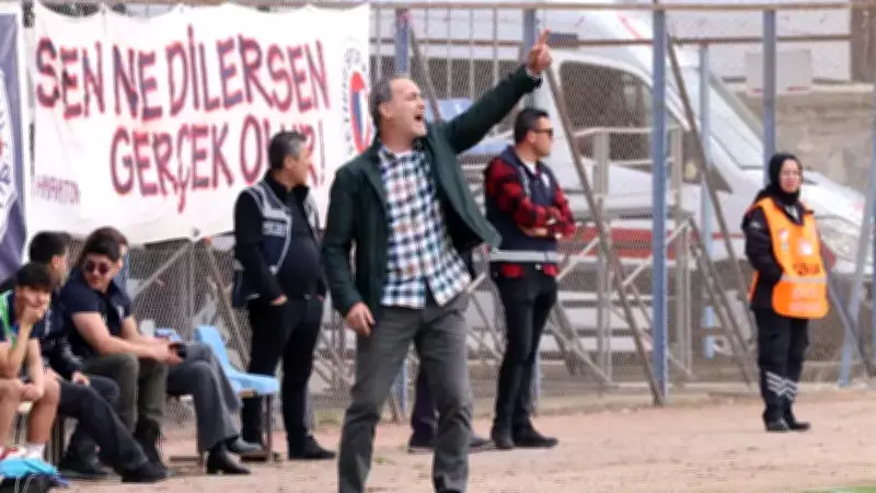 Menemen FK, Cüneyt Biçer ile Yeni Sezona Hazırlanıyor