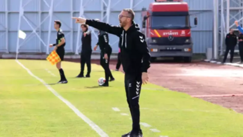 Menemen FK, Teknik Direktör Bilal Kısa ile Yollarını Ayırdı