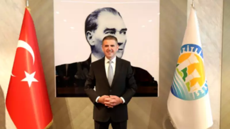 Mersin'de CHP'li Belediye Başkanı Restoranda Çıkan Kavga Sırasında Darp Edildi