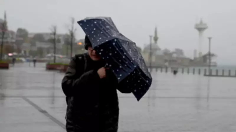 Meteoroloji'den Kritik Hafta Sonu Uyarısı: 12 İle Kar, 18 İle Sağanak Yağış Geliyor