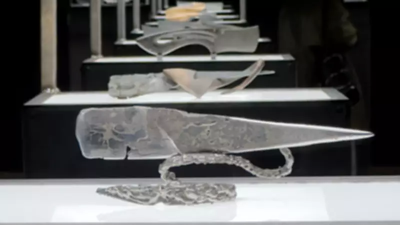 Metrohan'da 'Oda Oda' Sergisi: Sanatçıların Düşünsel Alanları Buluşuyor