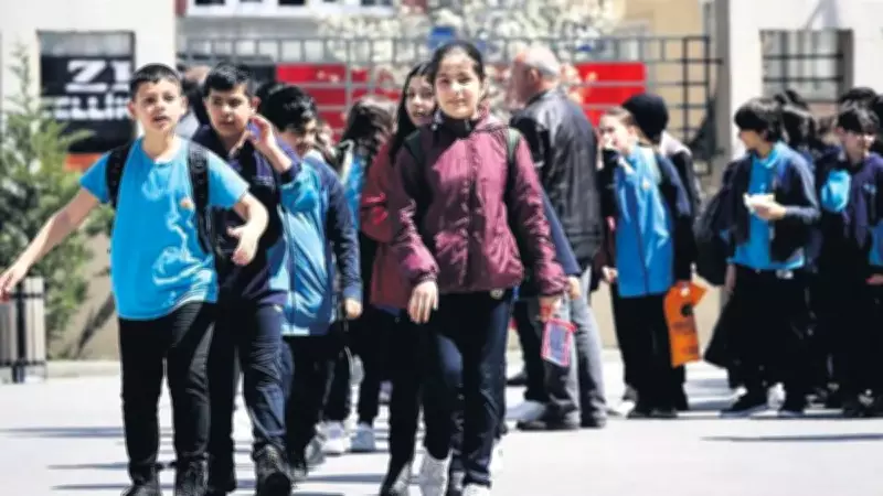 Milli Eğitim Bakanı Tekin: Ara Tatiller Yaz Tatiline Eklenecek