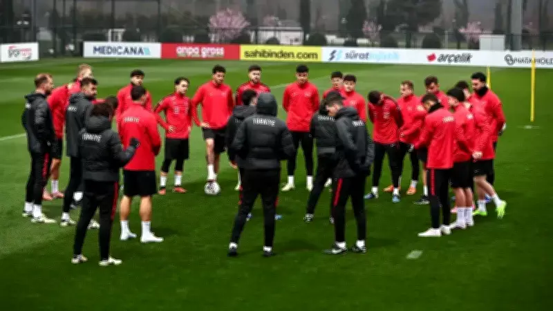 Milli Futbolcu Romanya Maçında Forma Giyemeyebilir: Sakatlık Endişesi