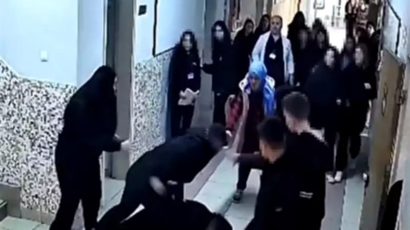 Milli Halterci, Kardeşine Zorbalık Yapan Öğrencilere Okulda Saldırdı