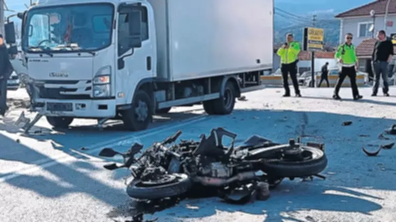 Motosikletli Genç Kızın Hazin Sonu: Kaza Yaparak Hayatını Kaybetti