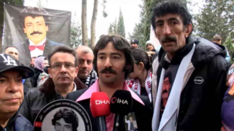 Müslüm Gürses Ölümünün 13. Yılında Sevenleri Tarafından Anıldı