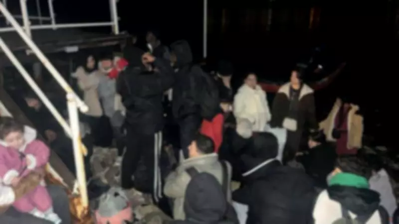 Muğla'da 33 Düzensiz Göçmen Yakalandı, 3 Kaçakçı Şüphelisi Gözaltında