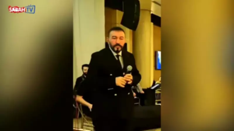 Mustafa Topaloğlu, 'Şarkıyı Kısa Tutalım' Diyen Hayrana Kızdı ve Sahneyi Terk Etti