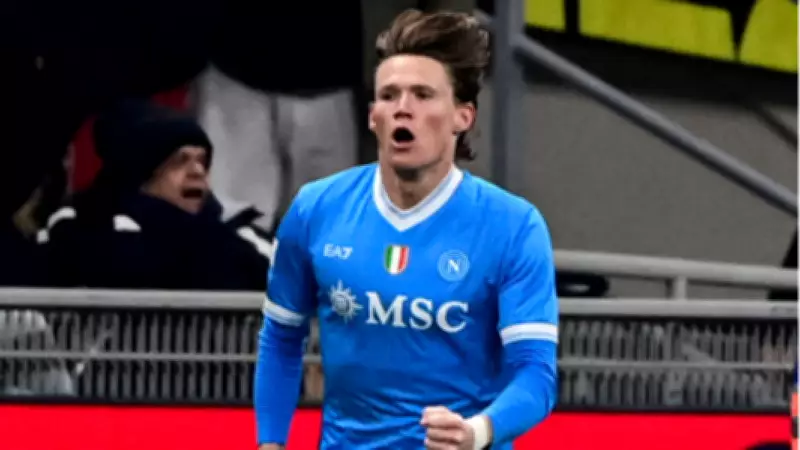 Napoli, Cagliari'yi McTominay'ın Gölüyle Geçti: Serie A'da Üst Üste 4. Galibiyet
