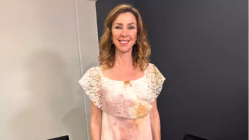 İnci Türkay: 'Temizlik Hastasıyım' Dedi ve Tiyatrodaki Heyecanını Paylaştı