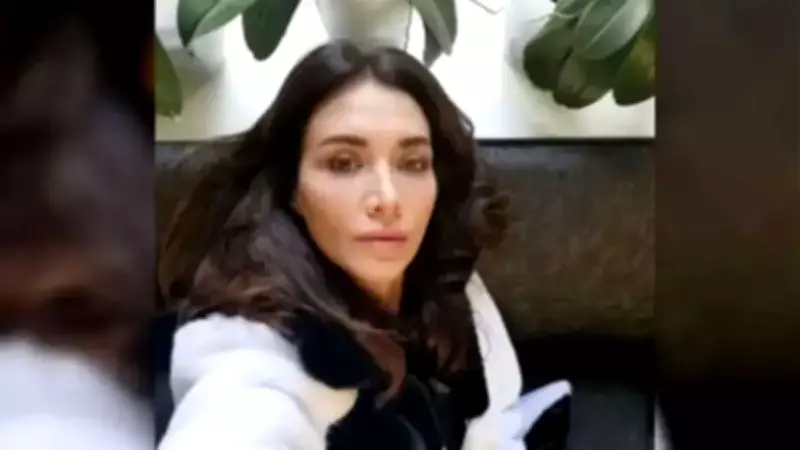 Nefise Karatay'ın Kariyer Yolculuğu: Müzikten Dizilere, Sunuculuğa Uzanan Başarı Hikayesi