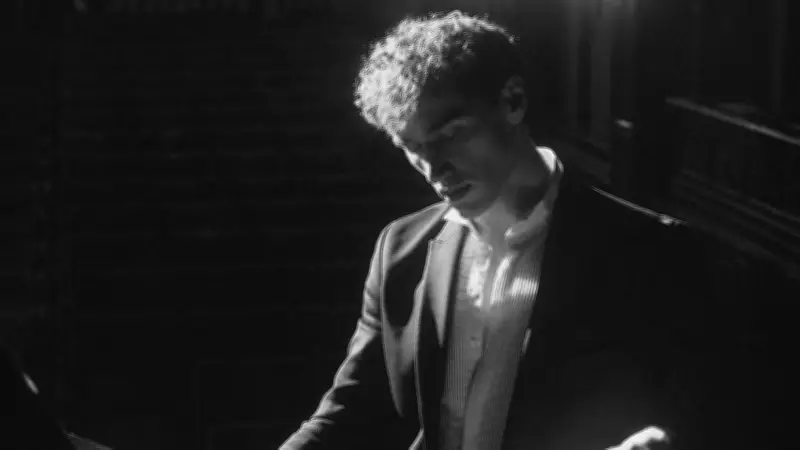 Neoklasik Müziğin Yıldızı Kirill Richter Türkiye'de Konser Verecek