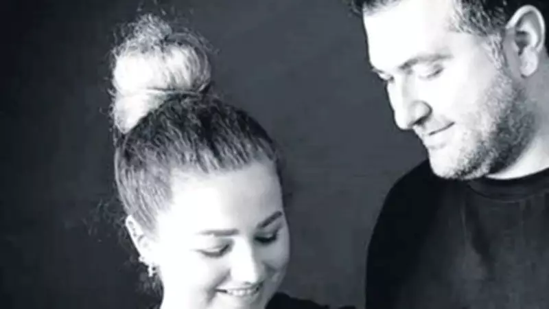 İngiliz Doktorlar Türk Tıbbını Önerdi, Çift Mucize Bebeğe Kavuştu