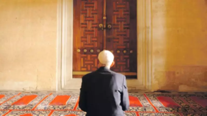 Nihat Hatipoğlu: Kibir Şeytani Bir Davranıştır, Kalpten Uzak Tutulmalı