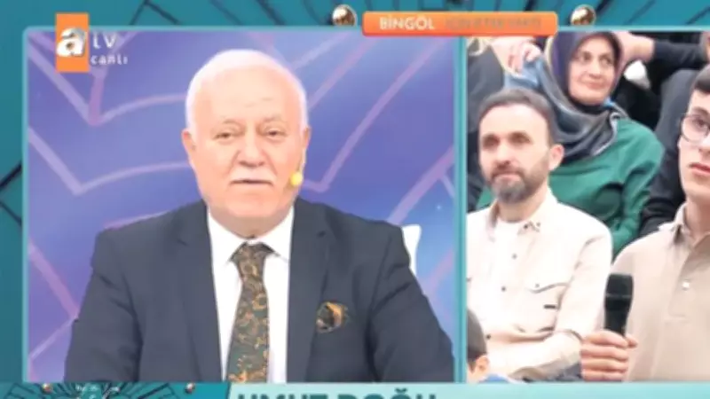 Nihat Hatipoğlu'ndan Futbolculara Hakaret Edenlere Helallik Çağrısı