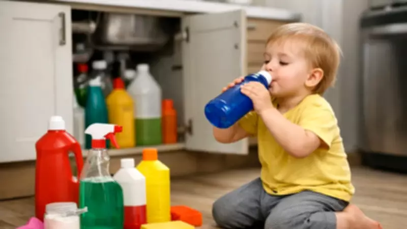 Çocuklar İçin Büyük Tehlike: Yemek Borusu Delinmesine Yol Açan 5 Kimyasal