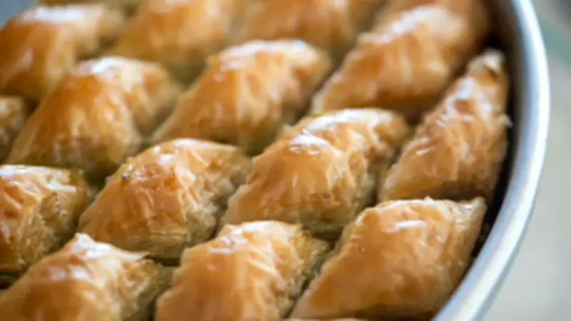 Oklava Sesiyle Gelen 500 Yıllık Lezzet Mirası: Baklavanın Tarihi