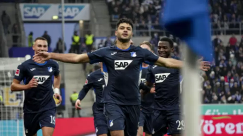 Ozan Kabak Bundesliga'da Ayın Futbolcusu Ödülüne Aday Gösterildi