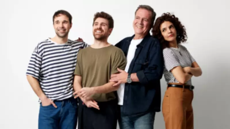 Pulitzer Ödüllü Primary Trust Türkiye'de Çok Küçük Bir İhtimalin Hikayesi Adıyla Sahnelenecek