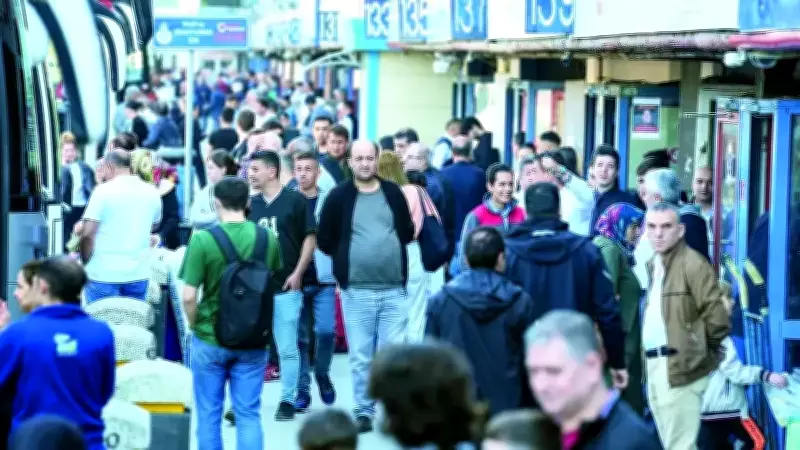 Ramazan Bayramı Öncesi Otogarlarda Hareketlilik: Doluluk Oranı Yüzde 90'a Ulaştı